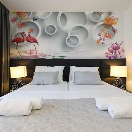 Lana - Home4you Villa *