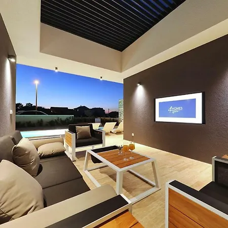 Lana - Home4you Villa Kraj (Zadar)